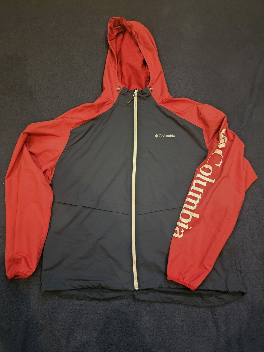 Columbia Red/White/Blue Hooded Windbreaker